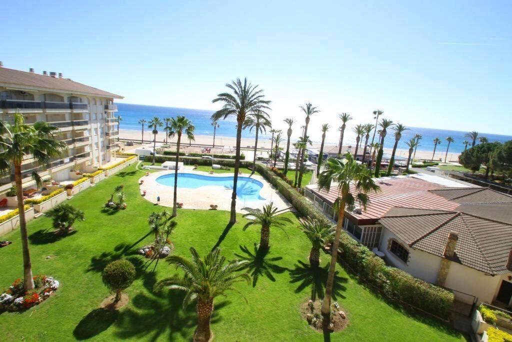 New! Modern Apartment Right On The Beach! Miami Playa Екстериор снимка